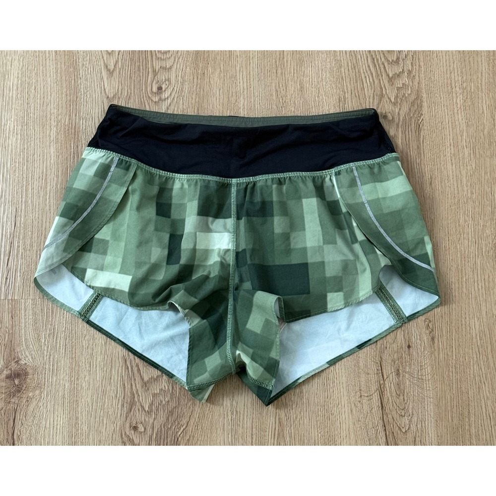 Lululemon Split Second Running Shorts Pixel Desert Olive Green Size 4 Rare Print